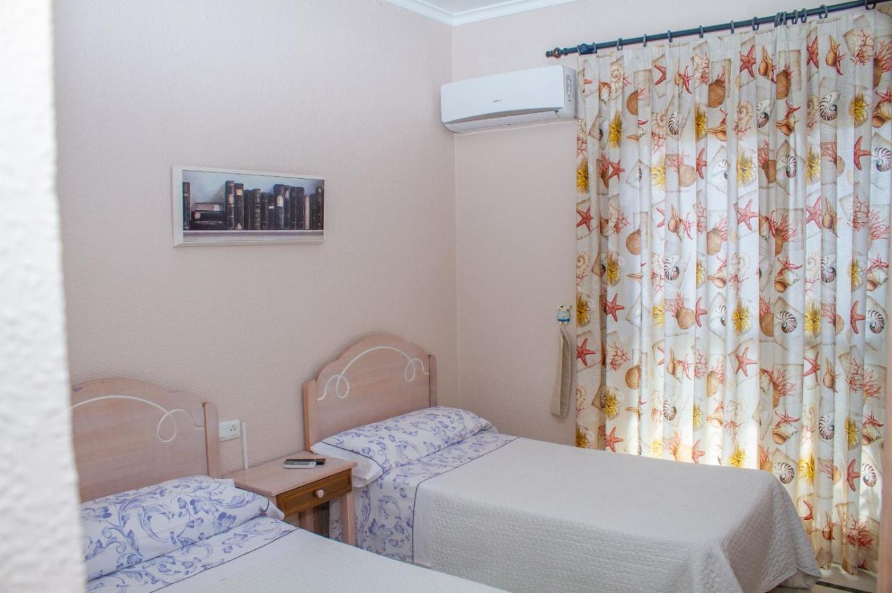 Habitaciones Hernandez كاربونيذاس المظهر الخارجي الصورة