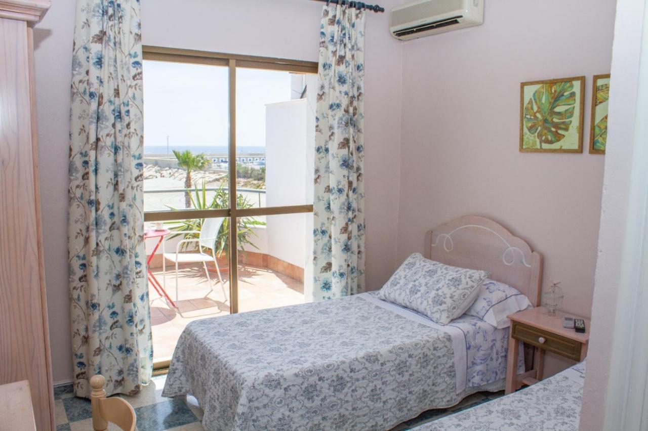Habitaciones Hernandez كاربونيذاس المظهر الخارجي الصورة