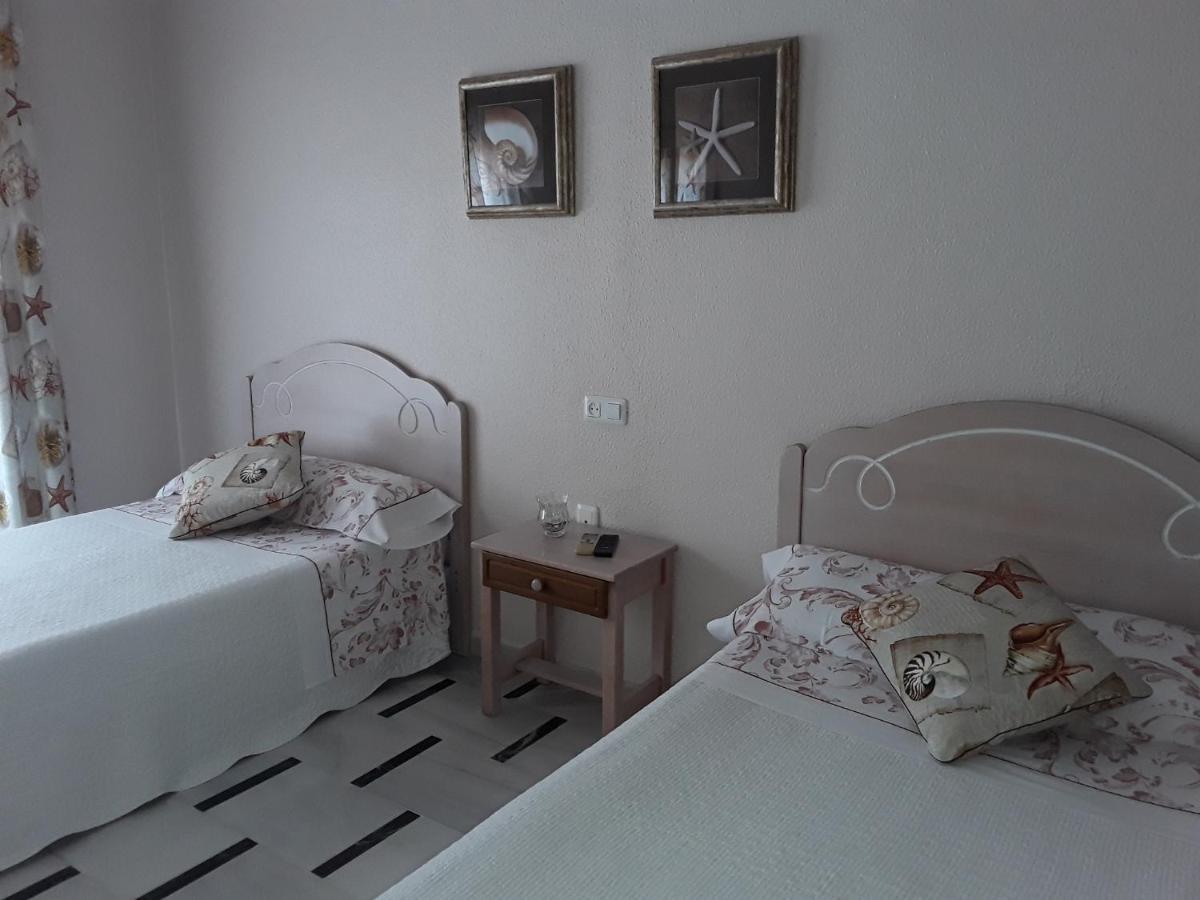 Habitaciones Hernandez كاربونيذاس المظهر الخارجي الصورة