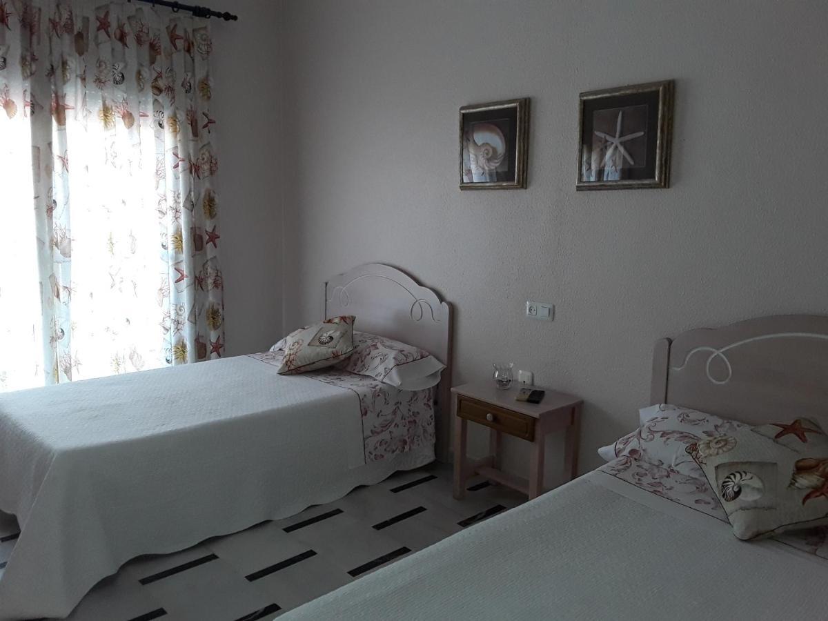 Habitaciones Hernandez كاربونيذاس المظهر الخارجي الصورة